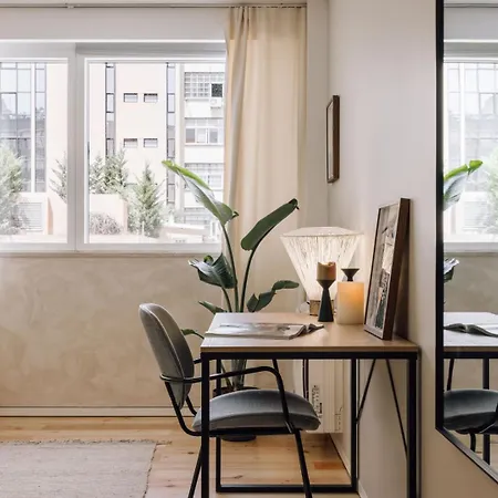 Lomami - 3 Bedrooms In Avenidas Novas Apartamento Lisboa