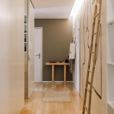 Lomami - 3 Bedrooms In Avenidas Novas Lisbona