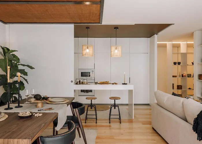 Lomami - 3 Bedrooms In Avenidas Novas Appartement